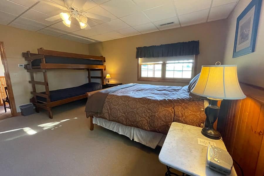 Haven Lodge - Walnut Bedroom